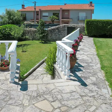 Villa Sleeps 8 With Pool And Wifi Afife